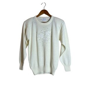 Jessica‎ ivory vintage knit sweater. Size medium
